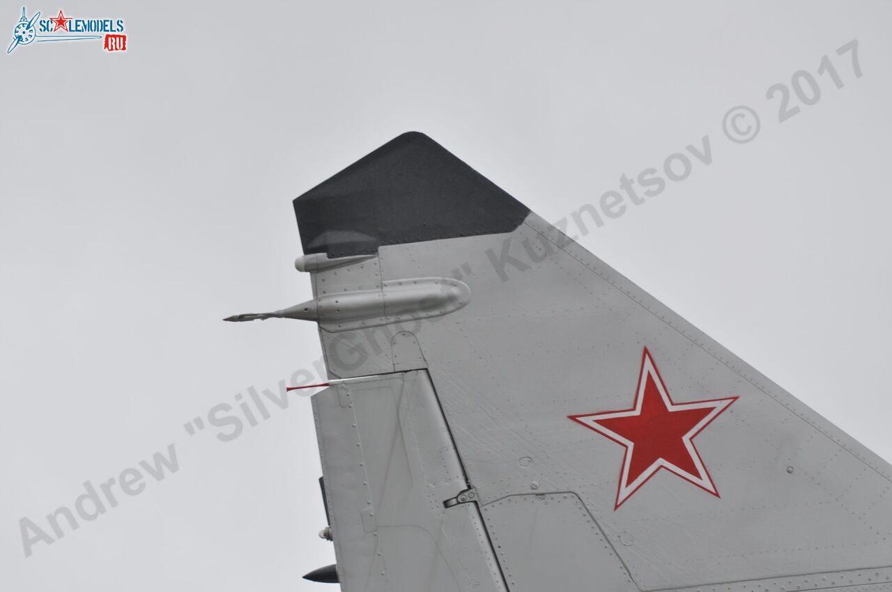 MiG-29_9-12_Obninsk_106.jpg