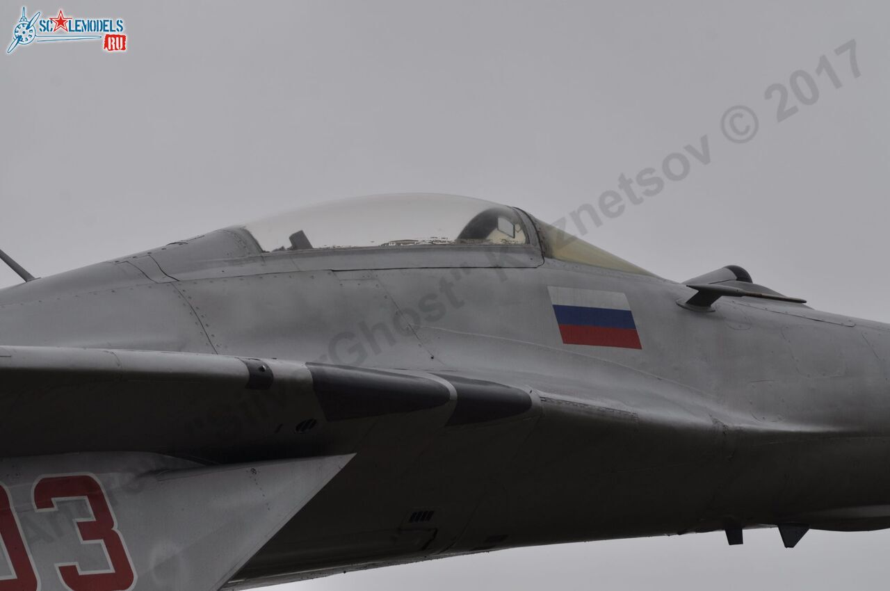 MiG-29_9-12_Obninsk_112.jpg