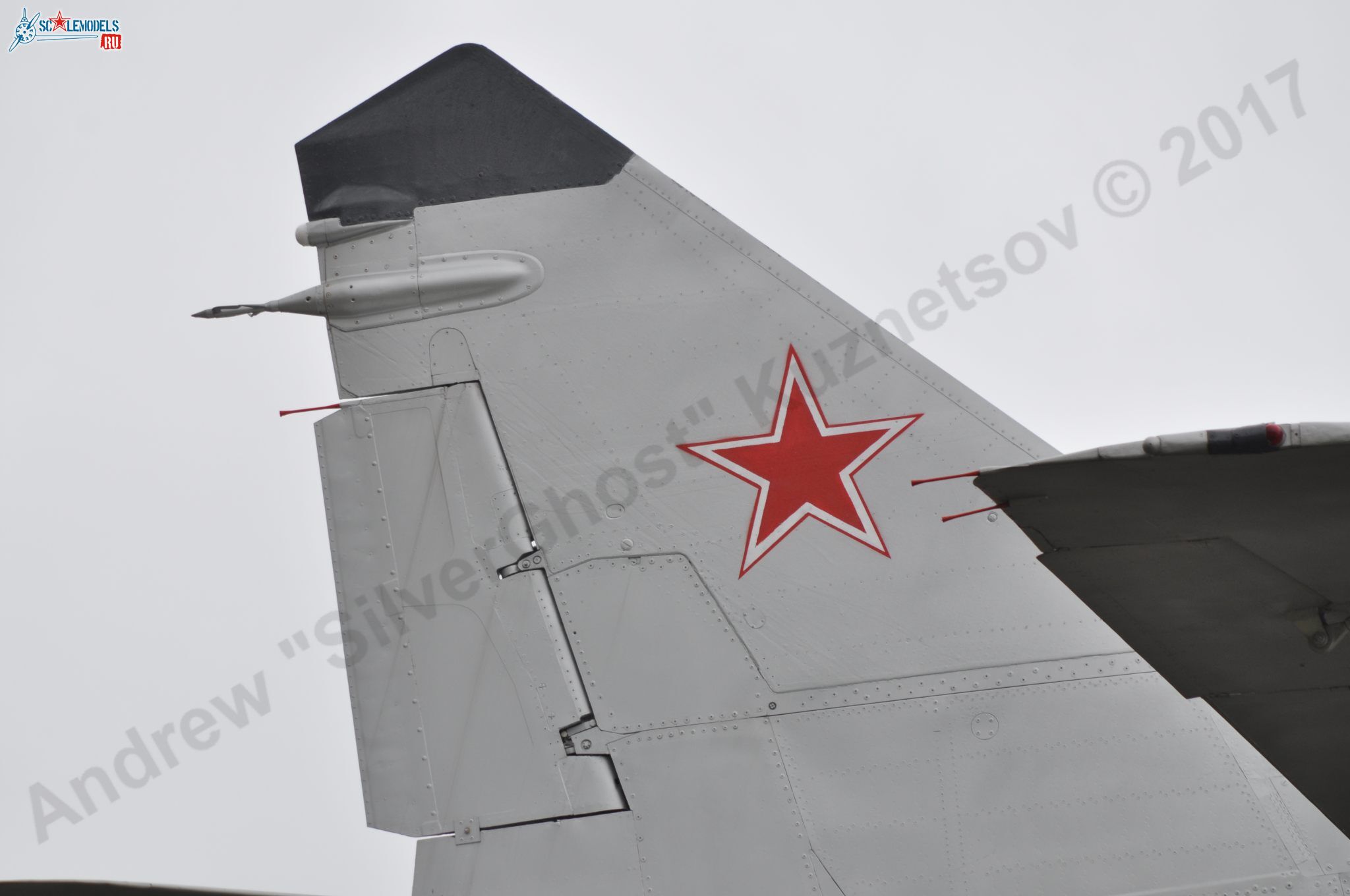 MiG-29_9-12_Obninsk_105.jpg