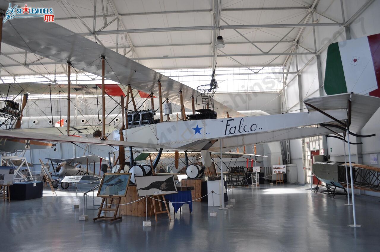 Museo_Storico_dell_Aeronautico_Militare_13.jpg