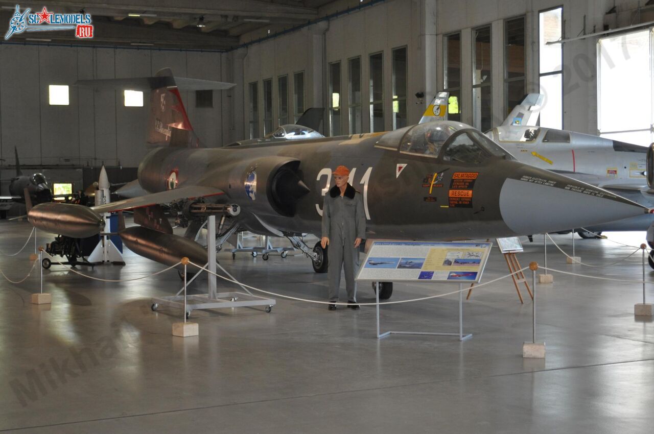 Museo_Storico_dell_Aeronautico_Militare_3.jpg