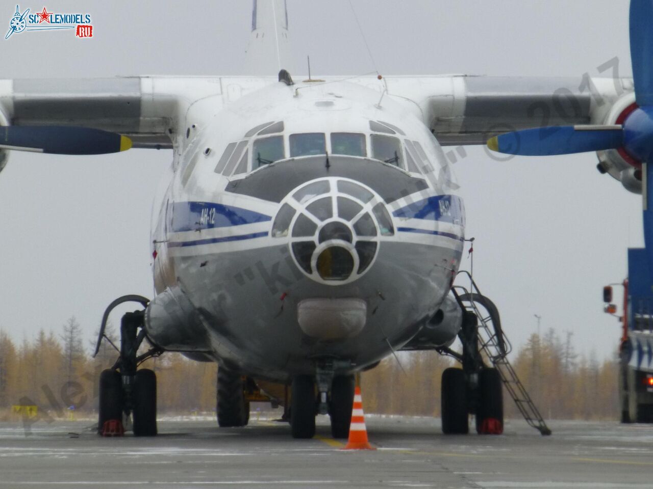 An-12BK_11789_0.jpg