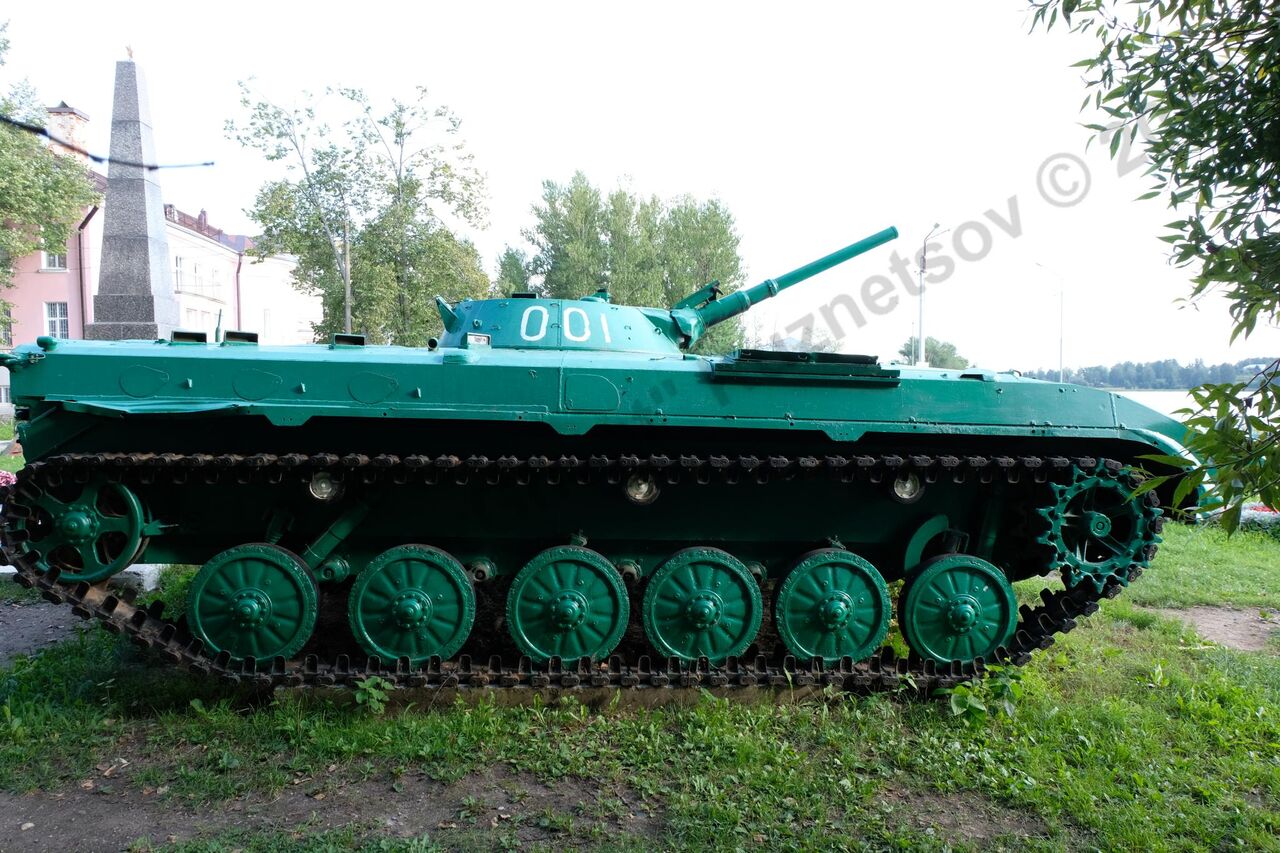 BMP-1_Bologoe_69.jpg