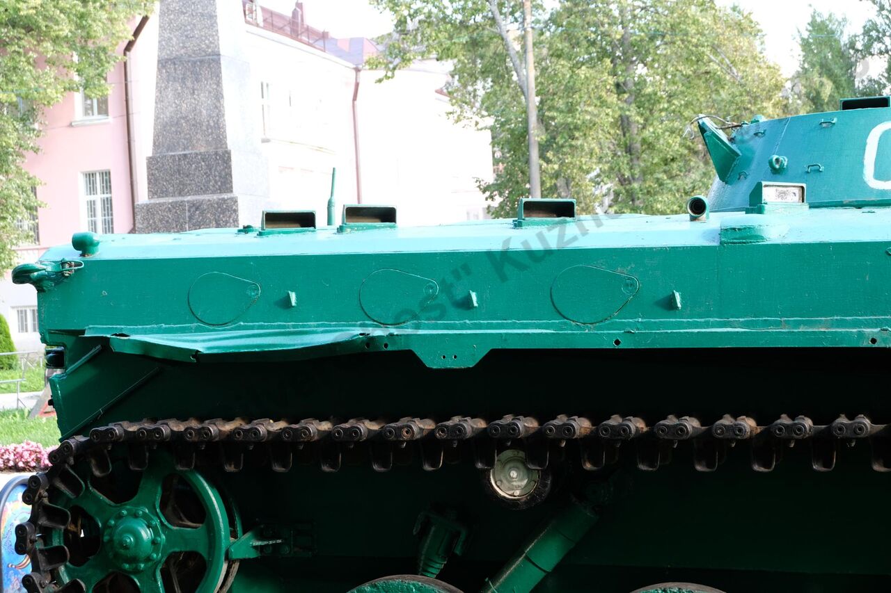 BMP-1_Bologoe_74.jpg
