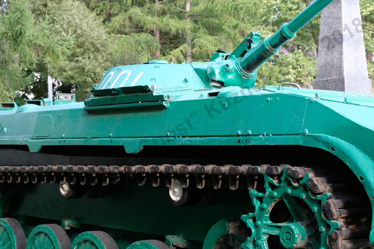 BMP-1_Bologoe_79.jpg