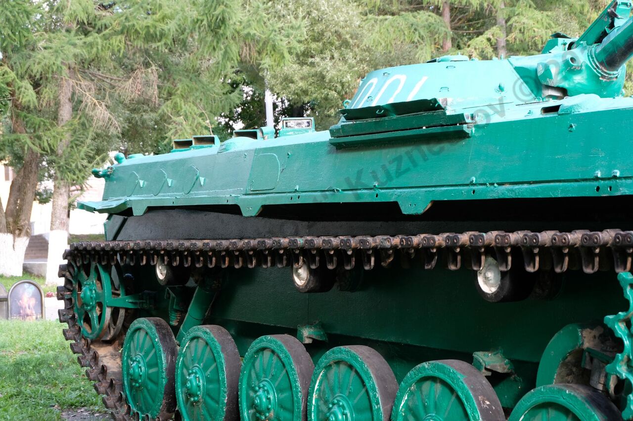 BMP-1_Bologoe_80.jpg