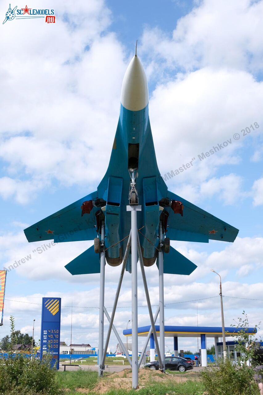 Su-27_Bologoe_10.jpg