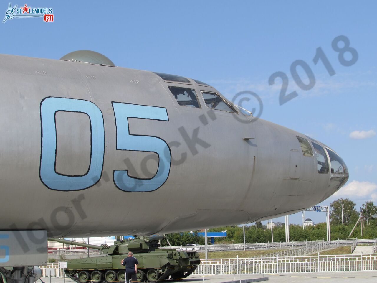 Tu-16LL_14.jpg