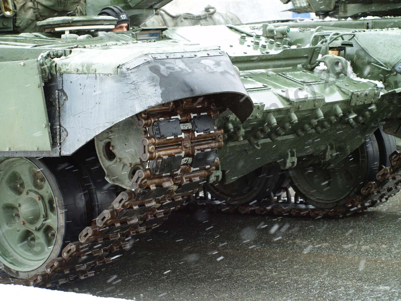 T-72B3_25.jpg