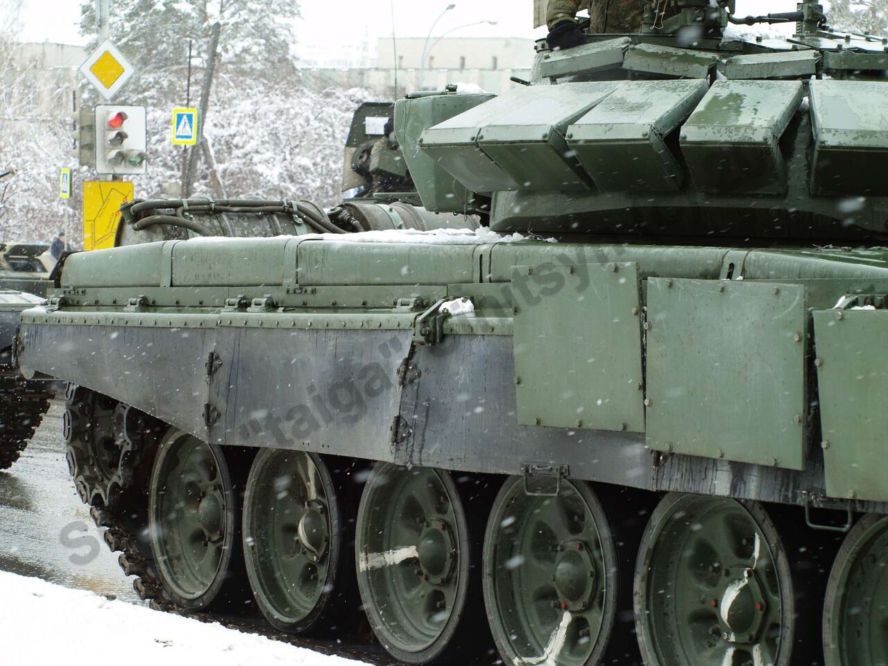 T-72B3_32.jpg