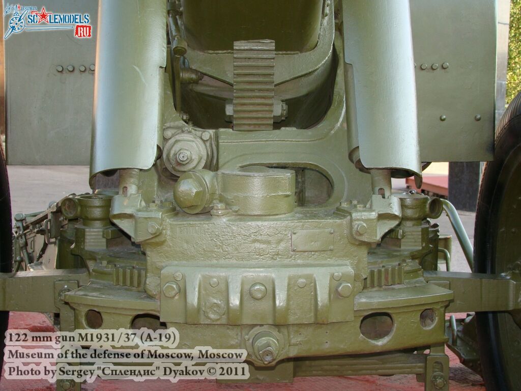 a-19_howitzer_0008.jpg