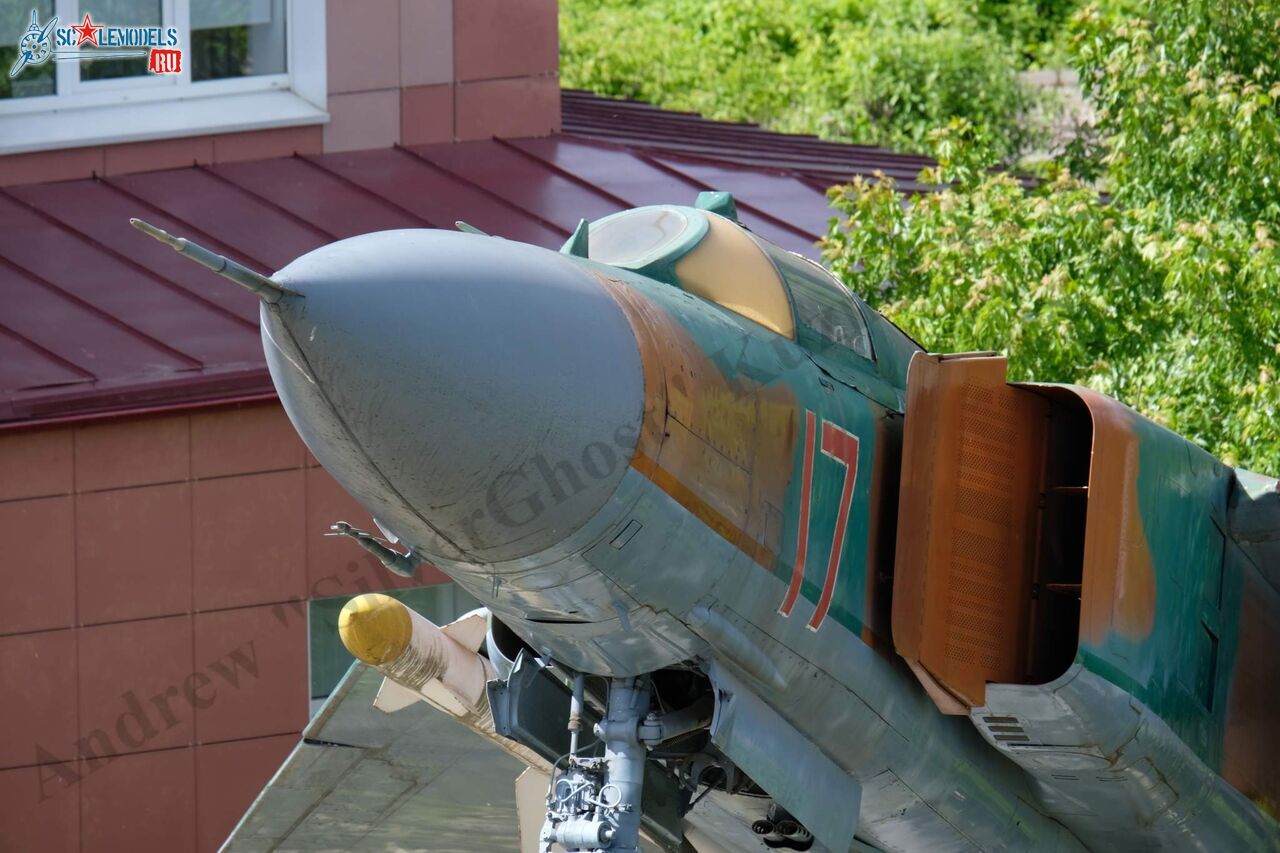 MiG-23MLD_60.jpg