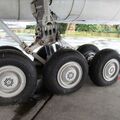 Walkaround      -160,  (Tu-160 main landing gear and wheel bays)