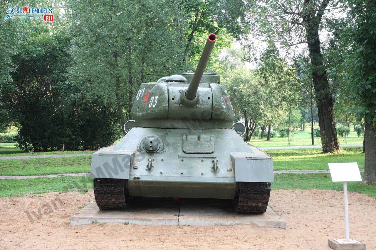 T-34-85_Tver_10.jpg