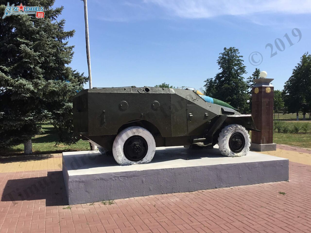 BTR-40_Kushchyovskaya_0.jpg