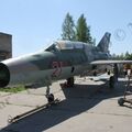 МиГ-21УМ б/н 21, реставрационная площадка Парка Патриот, Кубинка, Россия