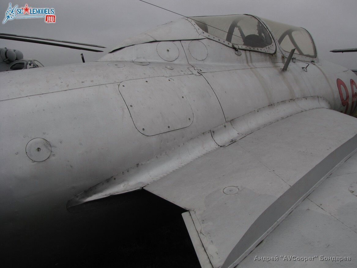 IMG_9155_MiG-15 UTI_Borovaya.JPG