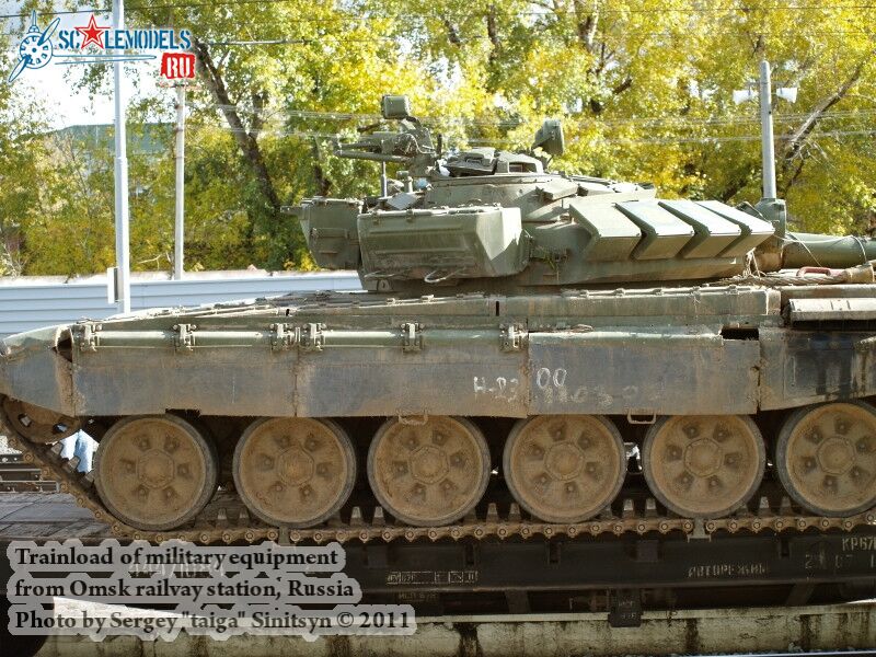 tanks_in_omsk_0052.jpg