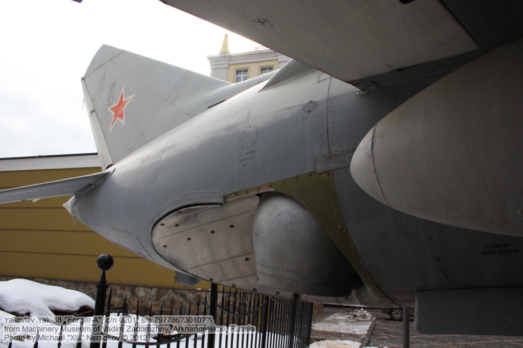 Yak-38_0006.jpg
