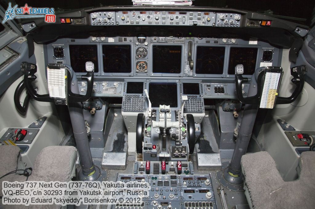 Boeing_737_next_gen_VQ-BEO_0045.jpg