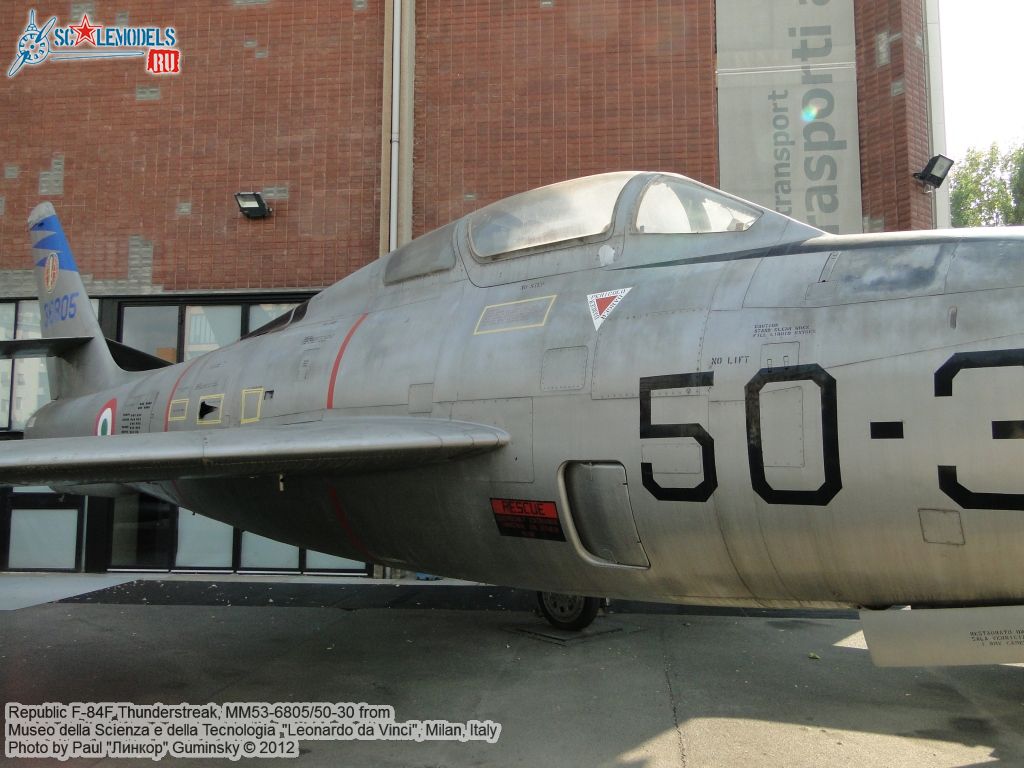 F-84F_Thunderstreak_0003.jpg