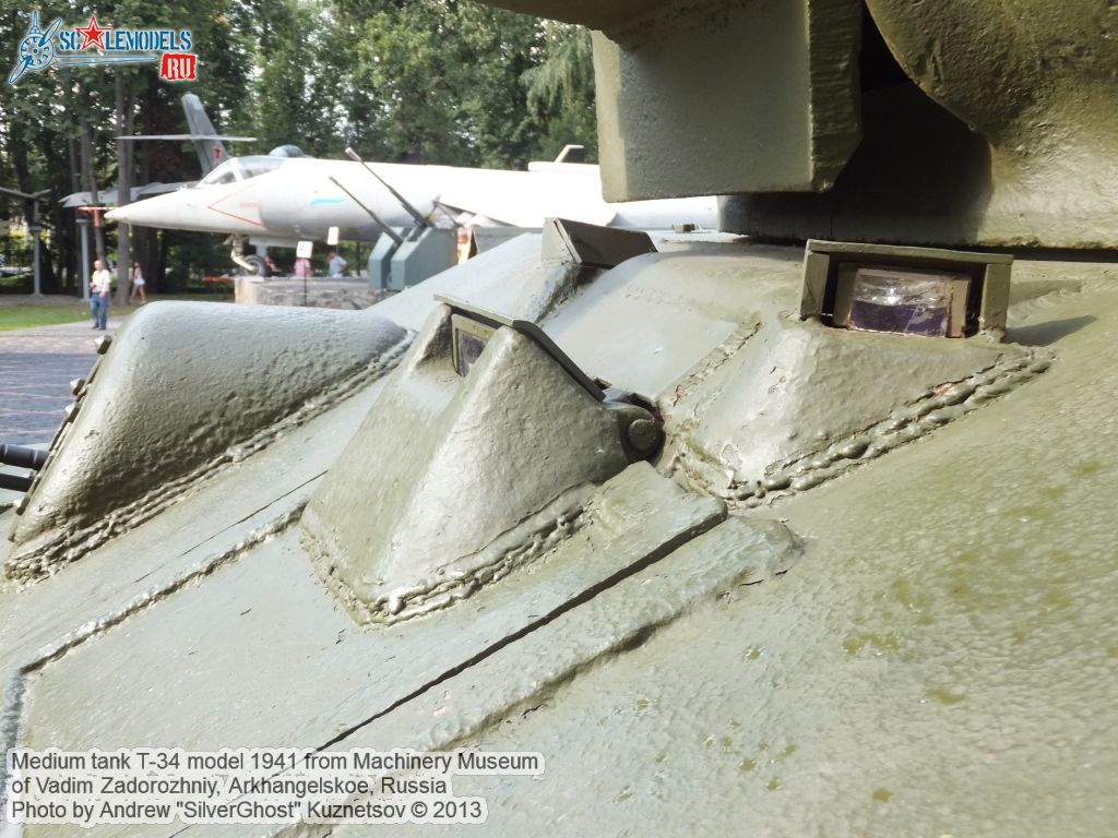 T-34_model_1941_0006.jpg