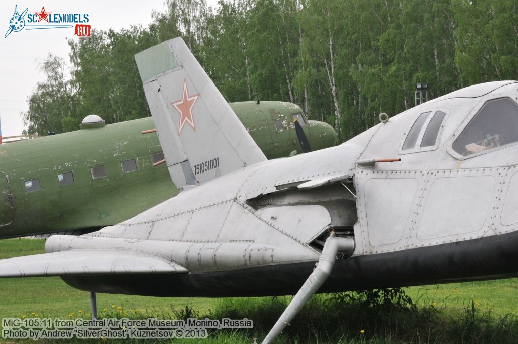 MiG-105_0022.jpg
