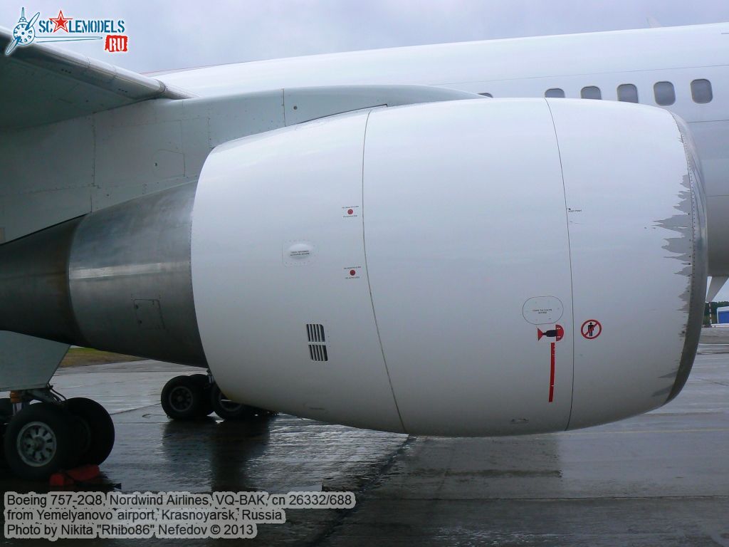 Boeing-757_VQ-BAK_0003.jpg