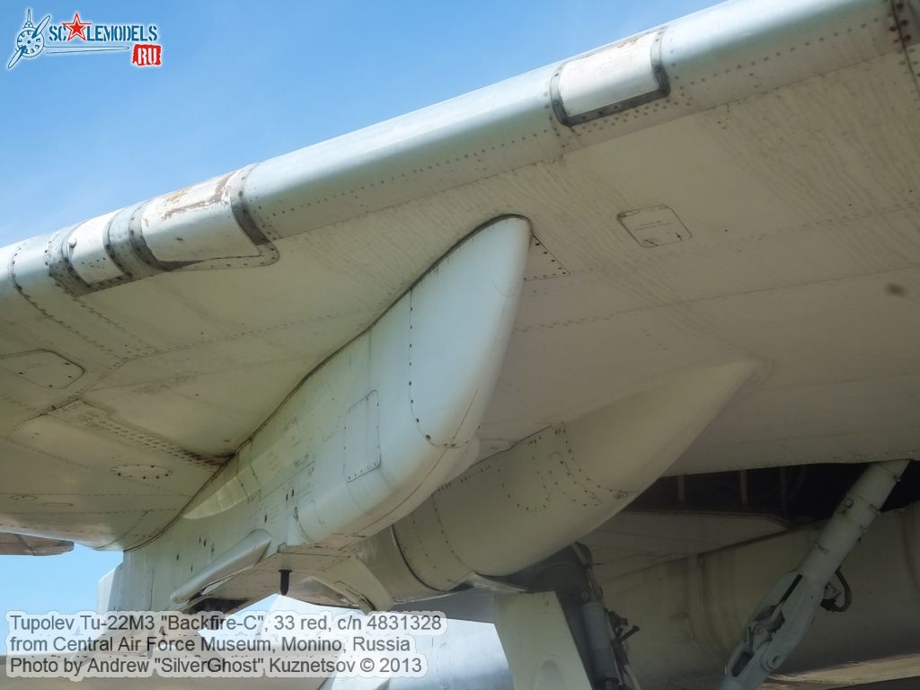 Tu-22M3_Backfire-C_0090.jpg