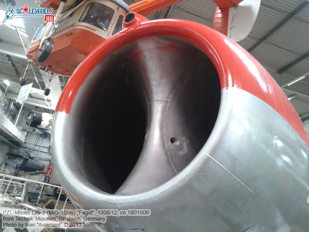 MiG-15bis_0006.jpg