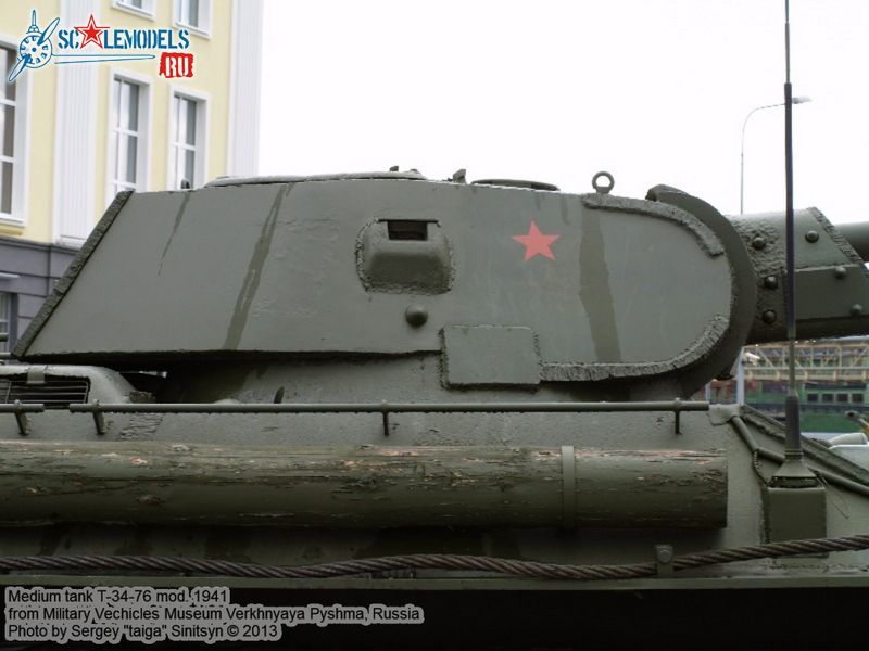 T-34-76_mod1941_0004.jpg