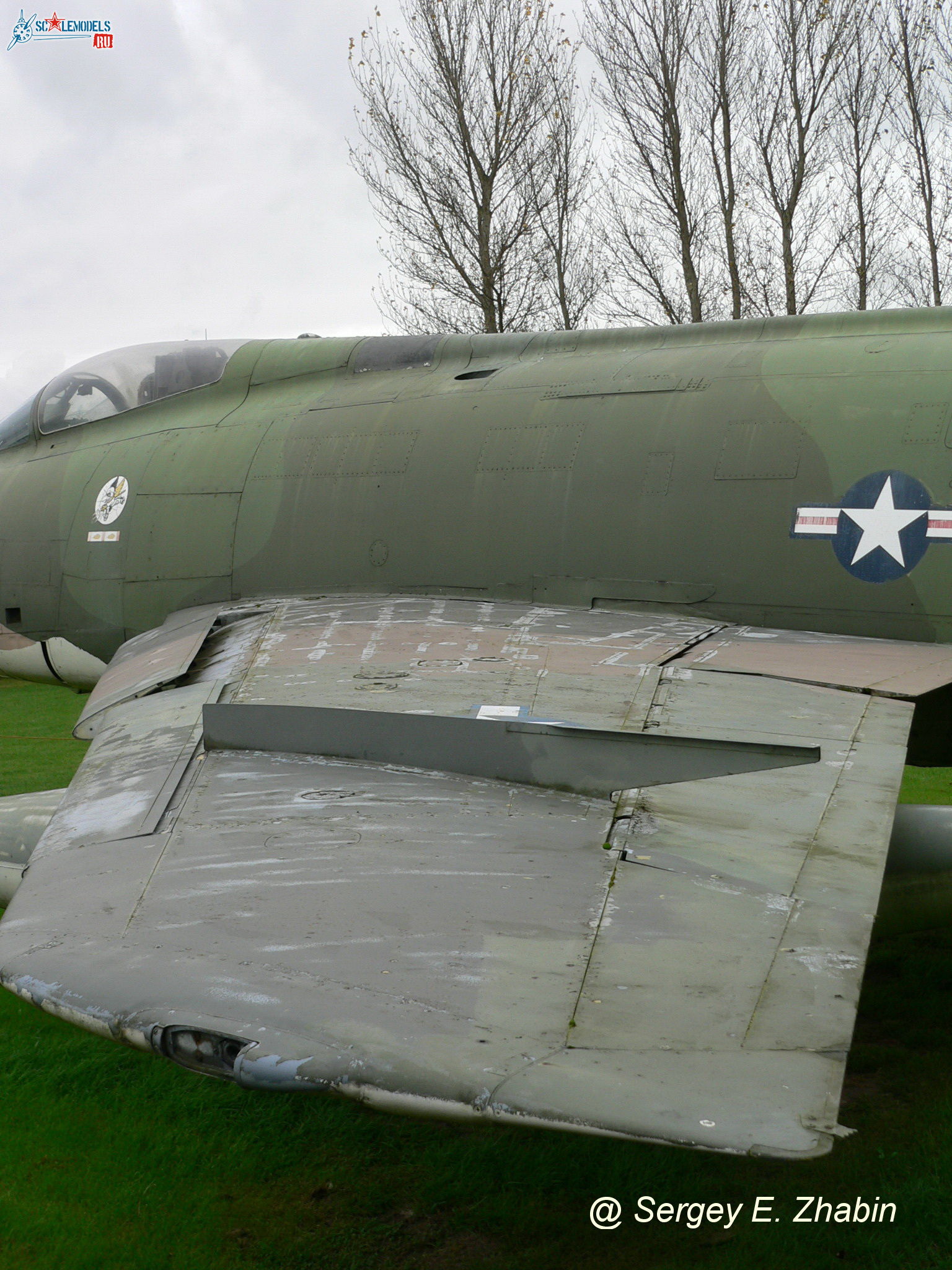 F-100D Newark RAF Museum (14).jpg
