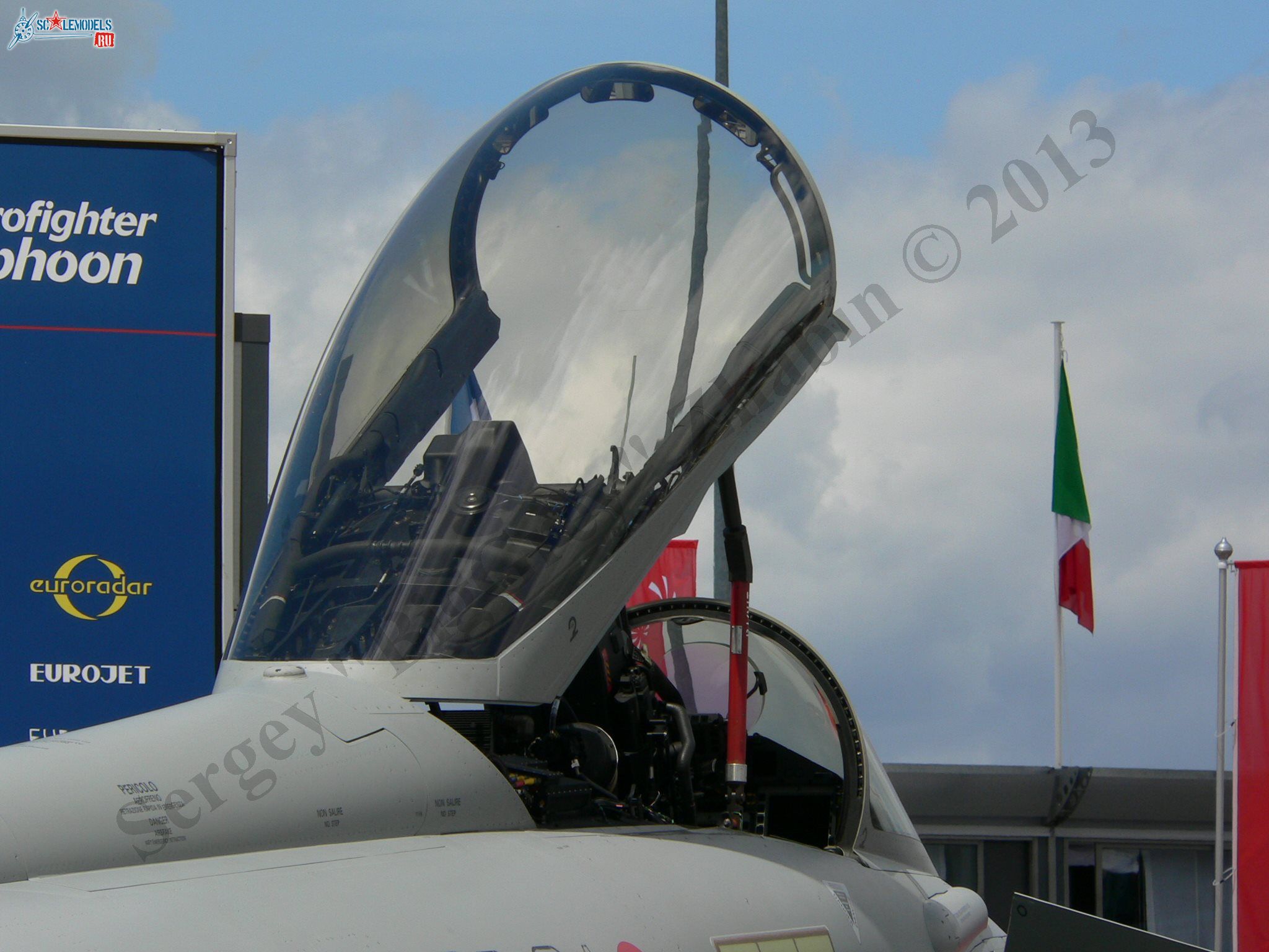 Eurofighter Typhoon (10).JPG