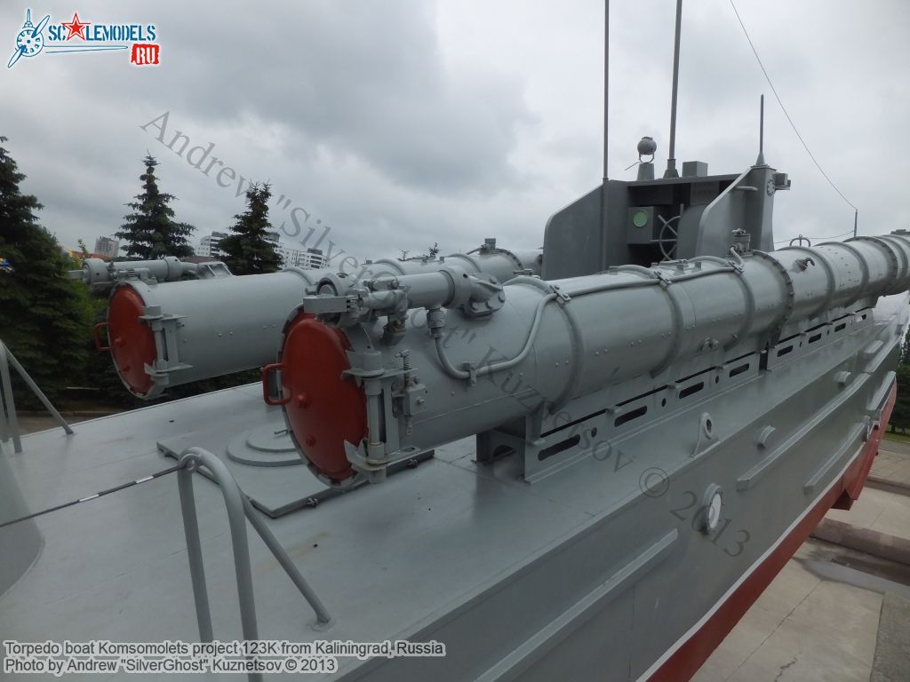 Torpedo_boat_Komsomolets_8.jpg