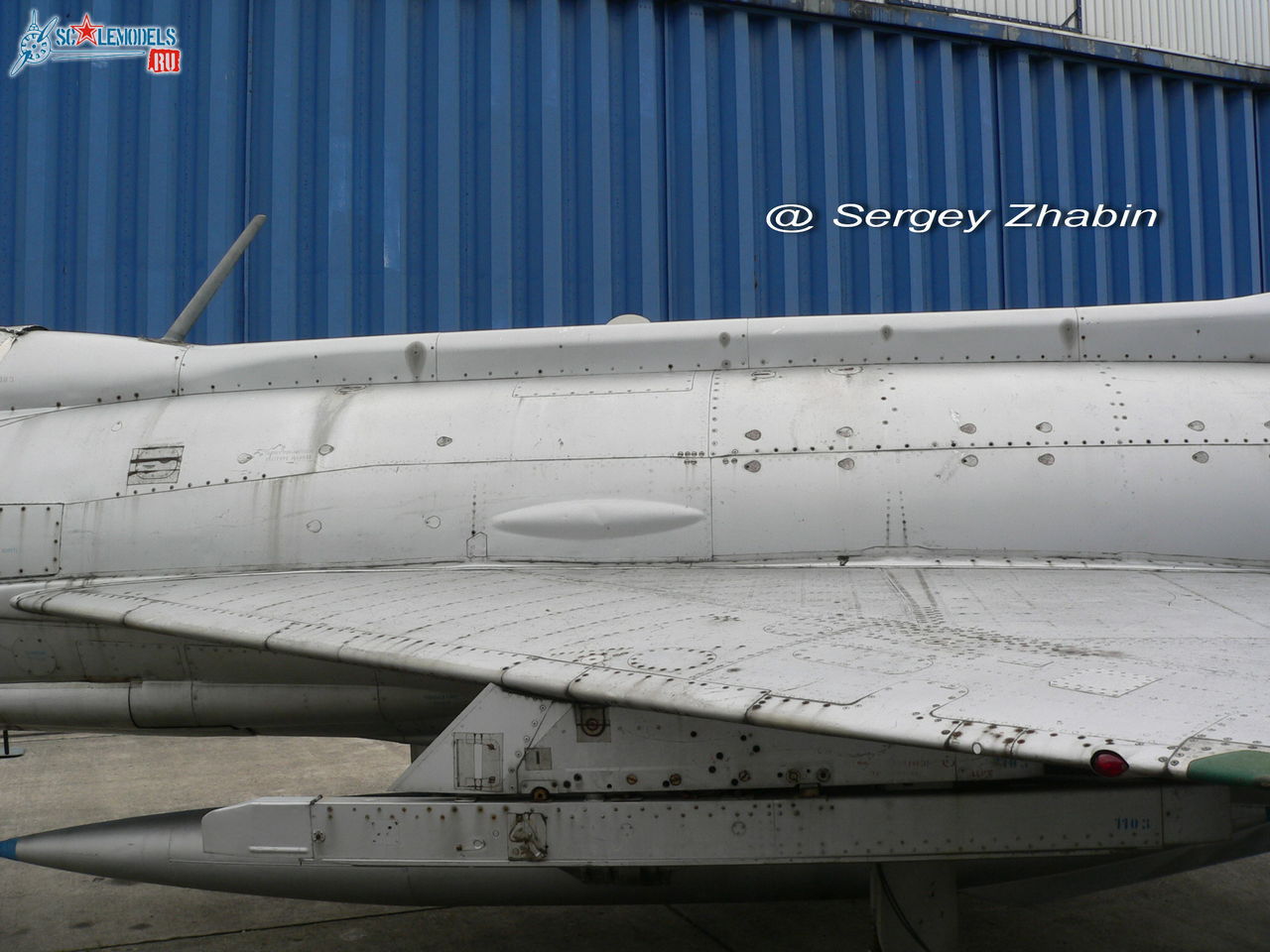 MiG-21F-13_08.jpg