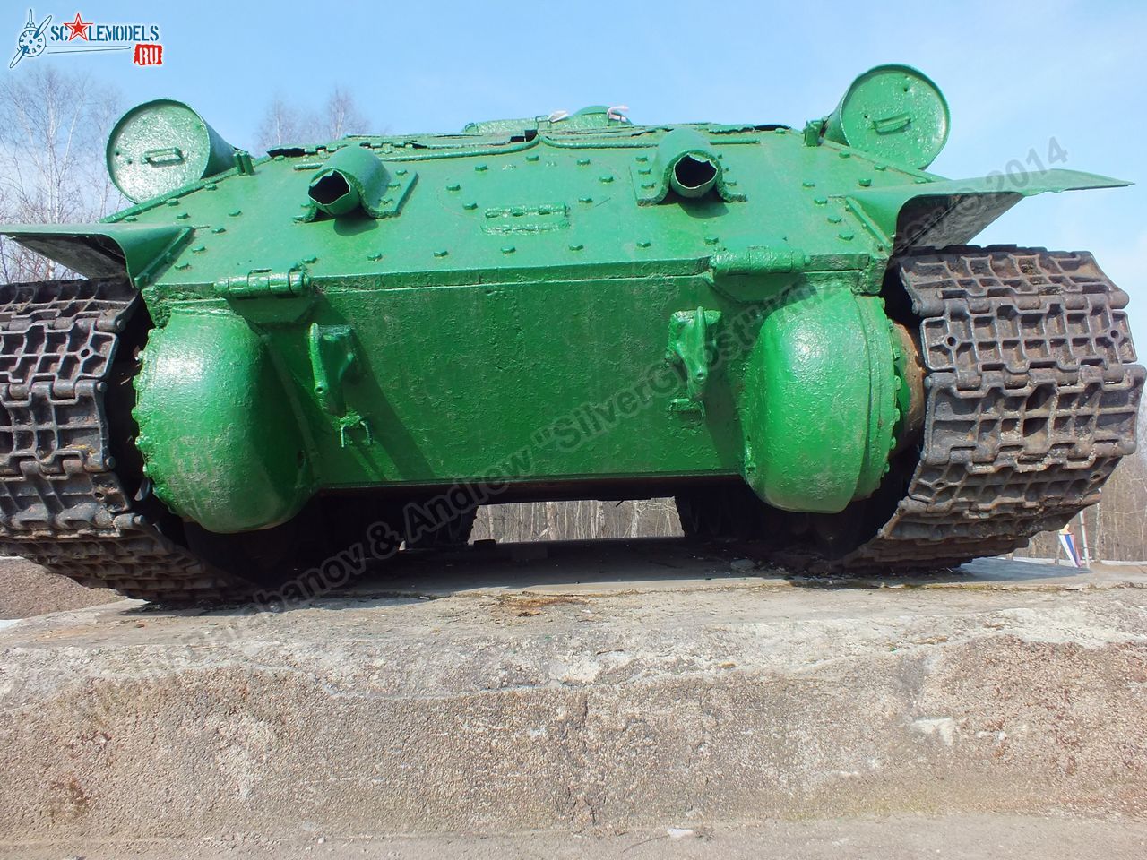 T-34-85_Smolensk_0004.jpg