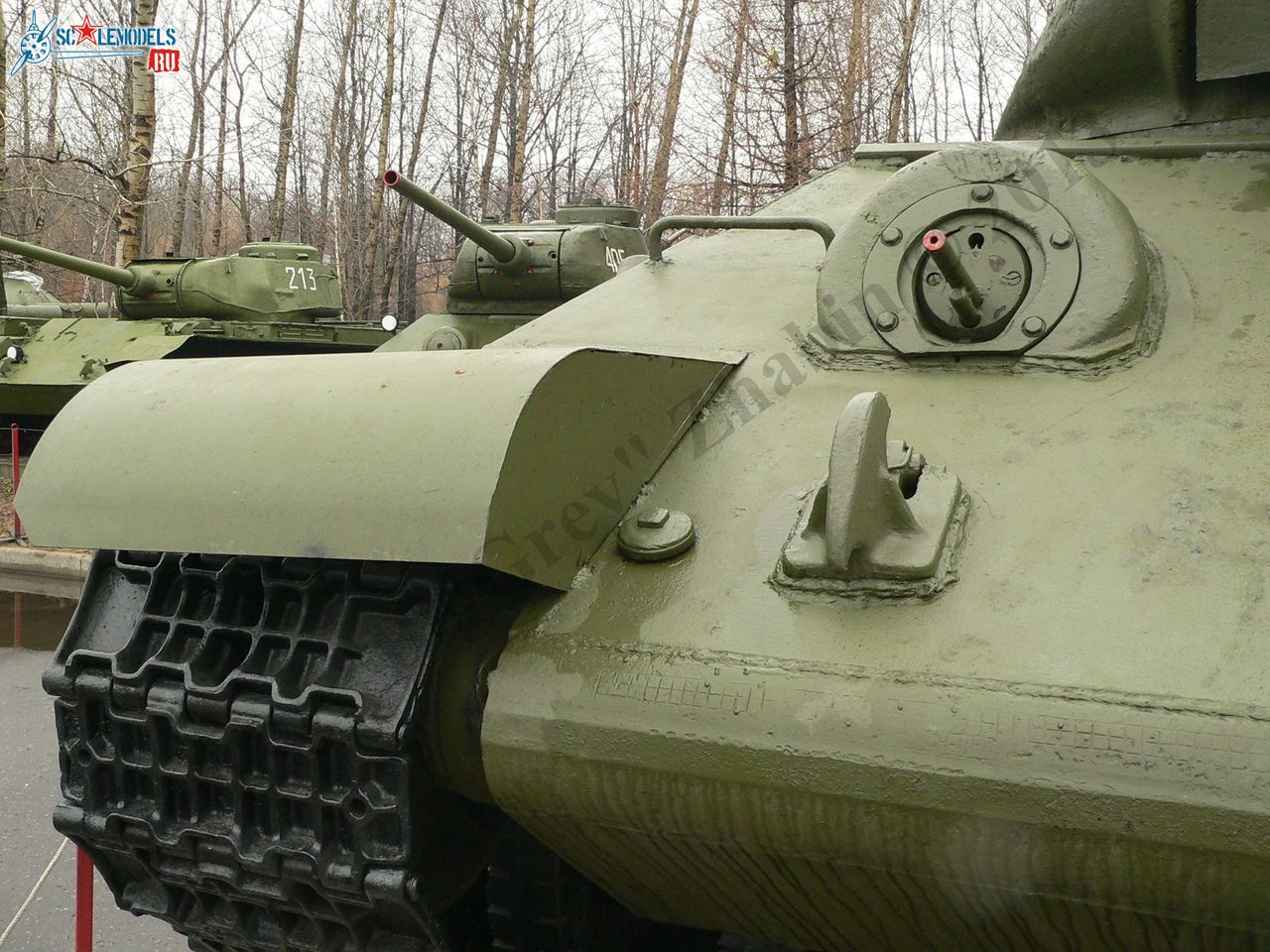 T-34-76 Poklonnaya gora (8).JPG