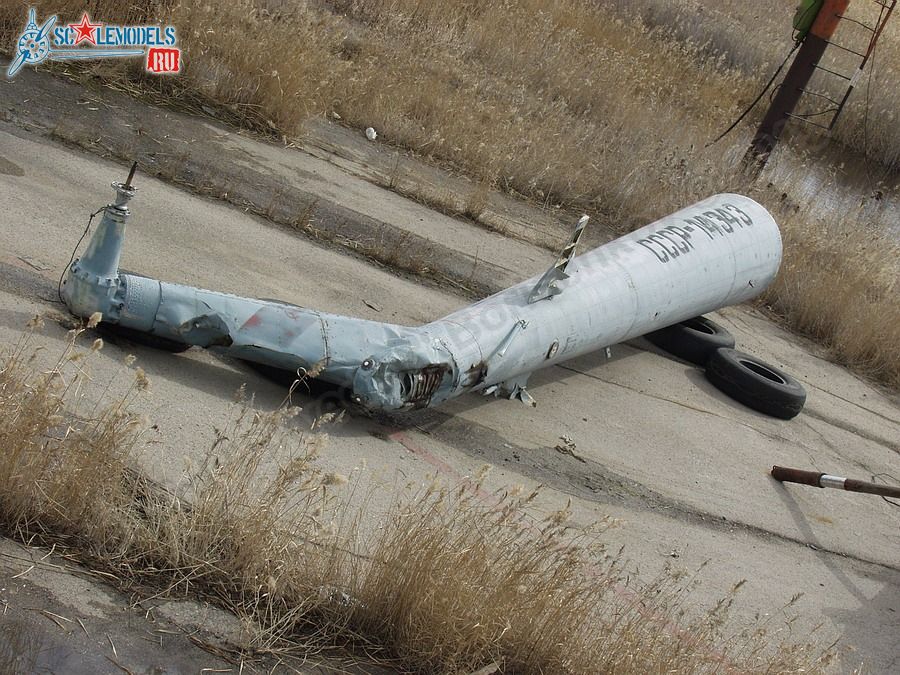 Mi-4_damaged_0008.jpg