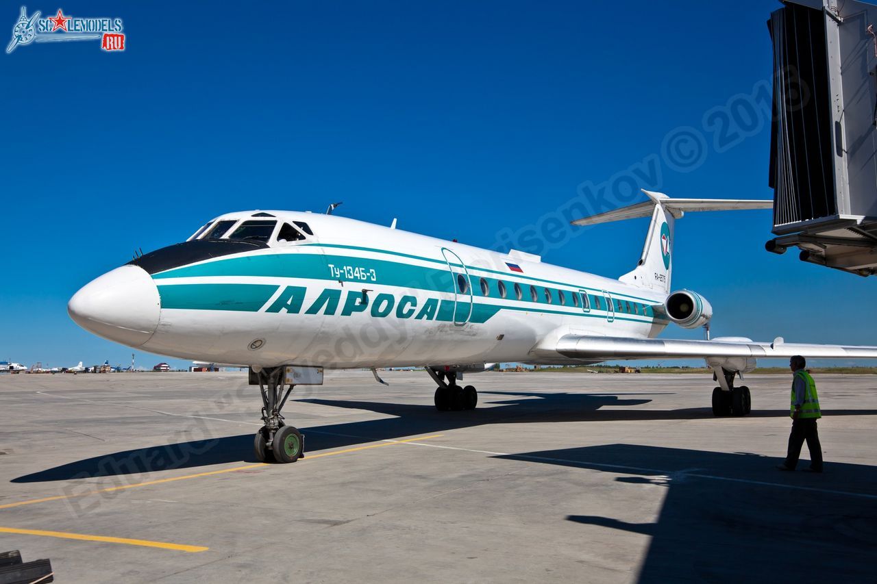Tu-134B-3_RA-65715_0005.jpg