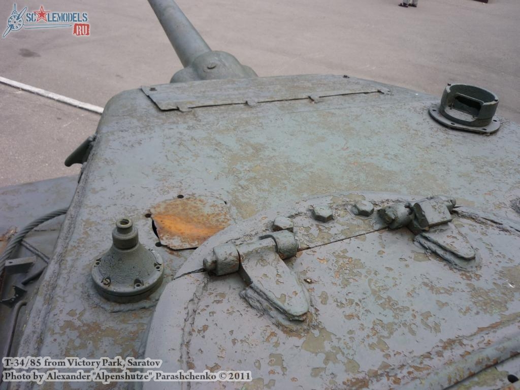 t-34-85_1944_0027.jpg