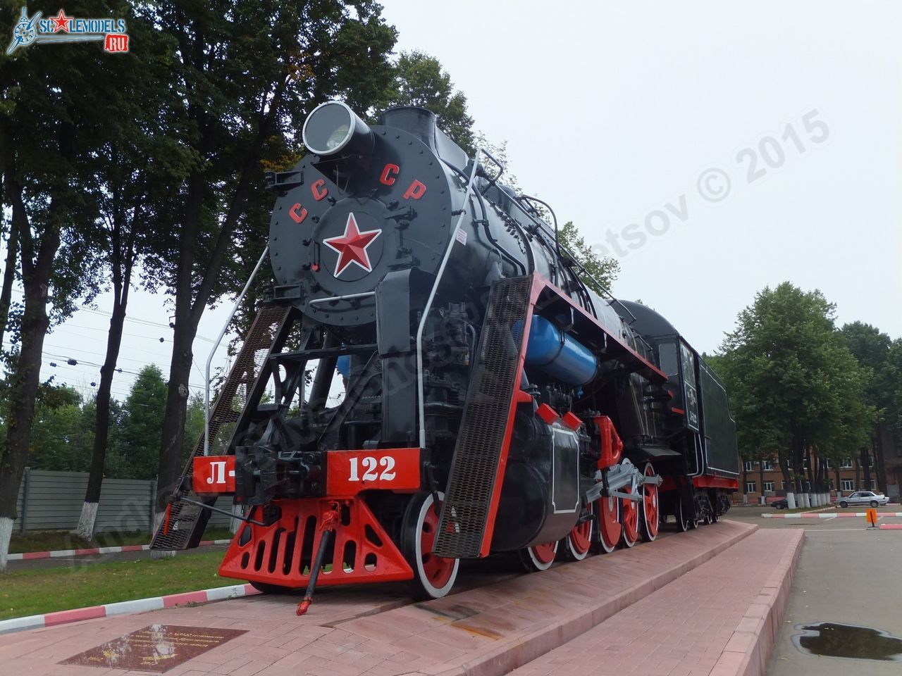 L-5122_locomotive_0000.jpg