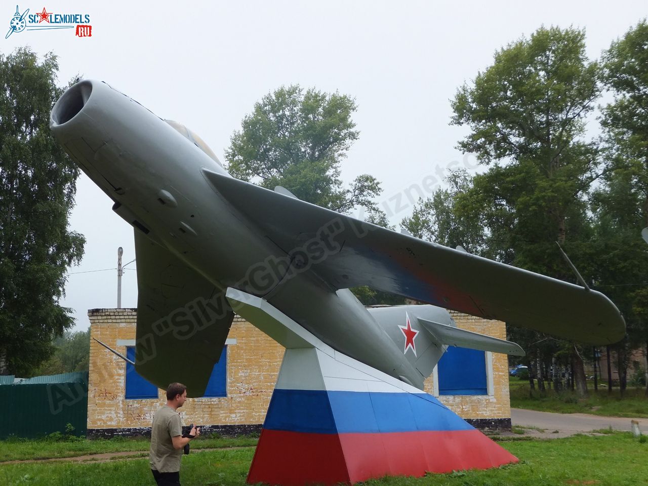 MiG-17_Tunoshna_0007.jpg