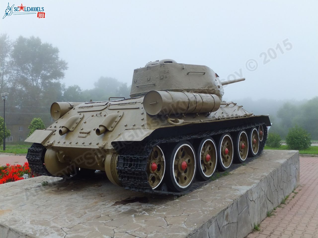 T-34-85_0136.jpg