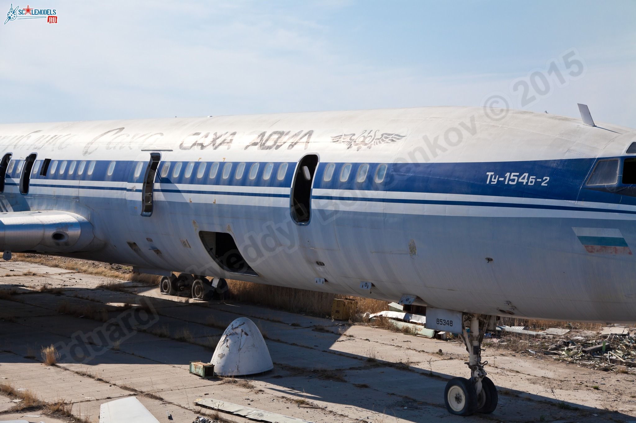 Tu-154B-2_RA-85348_0004.jpg