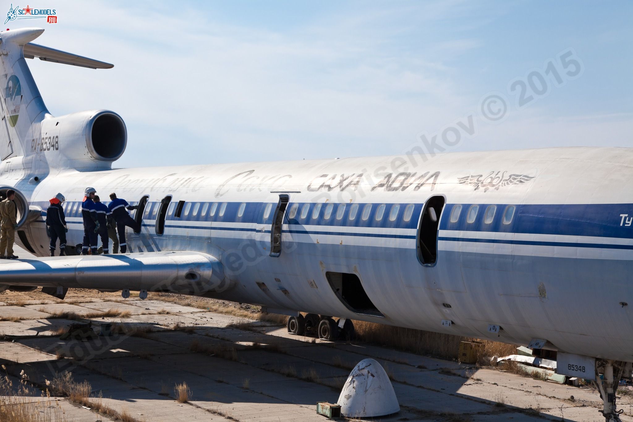 Tu-154B-2_RA-85348_0005.jpg