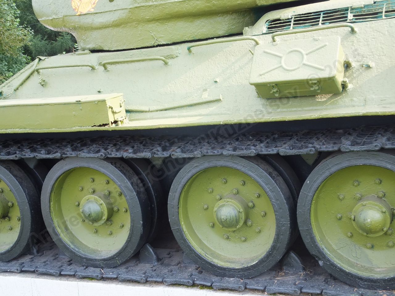 T-34-85_Dmitrov_0008.jpg