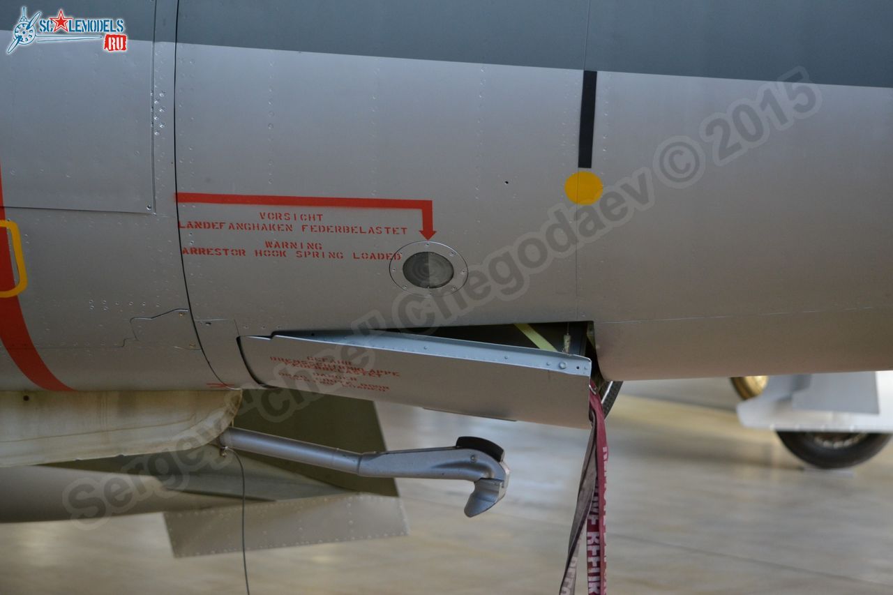 F-104F_0016.jpg