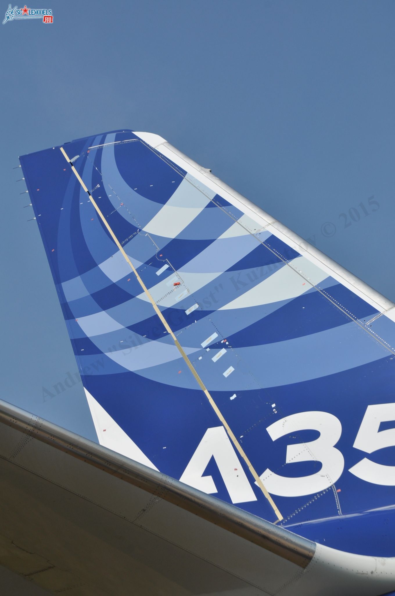 Airbus_A350XWB_F-WXWB_121.jpg