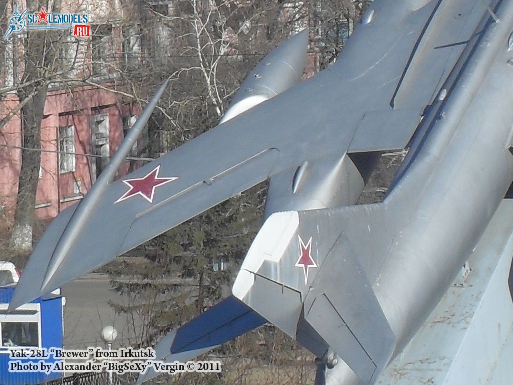 Yak-28L_226.jpg