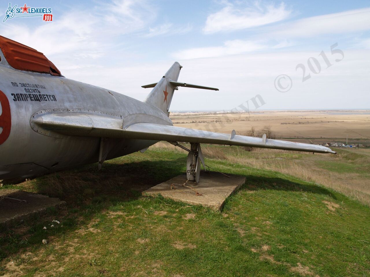 MiG-15_11.jpg